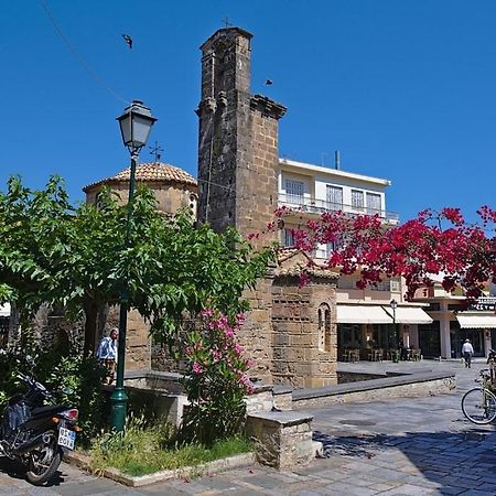 Citysea Fusion, Elegant Gem Minutes From The Beach Kalamata Exteriör bild
