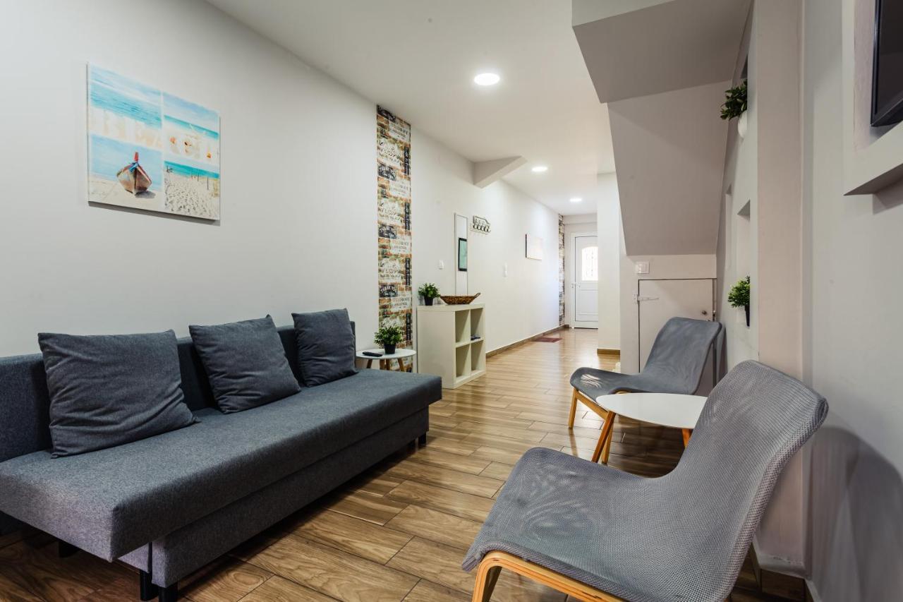 Citysea Fusion, Elegant Gem Minutes From The Beach Kalamata Exteriör bild