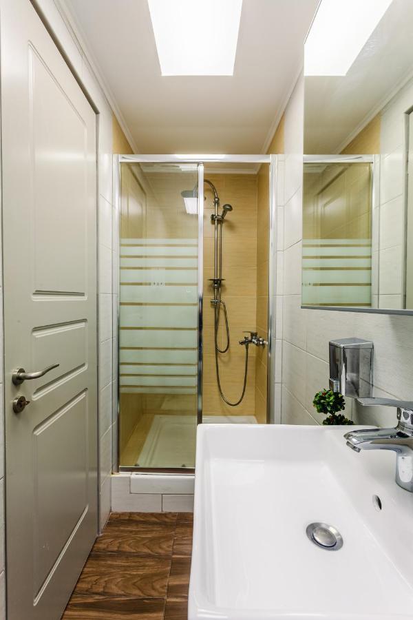 Citysea Fusion, Elegant Gem Minutes From The Beach Kalamata Exteriör bild
